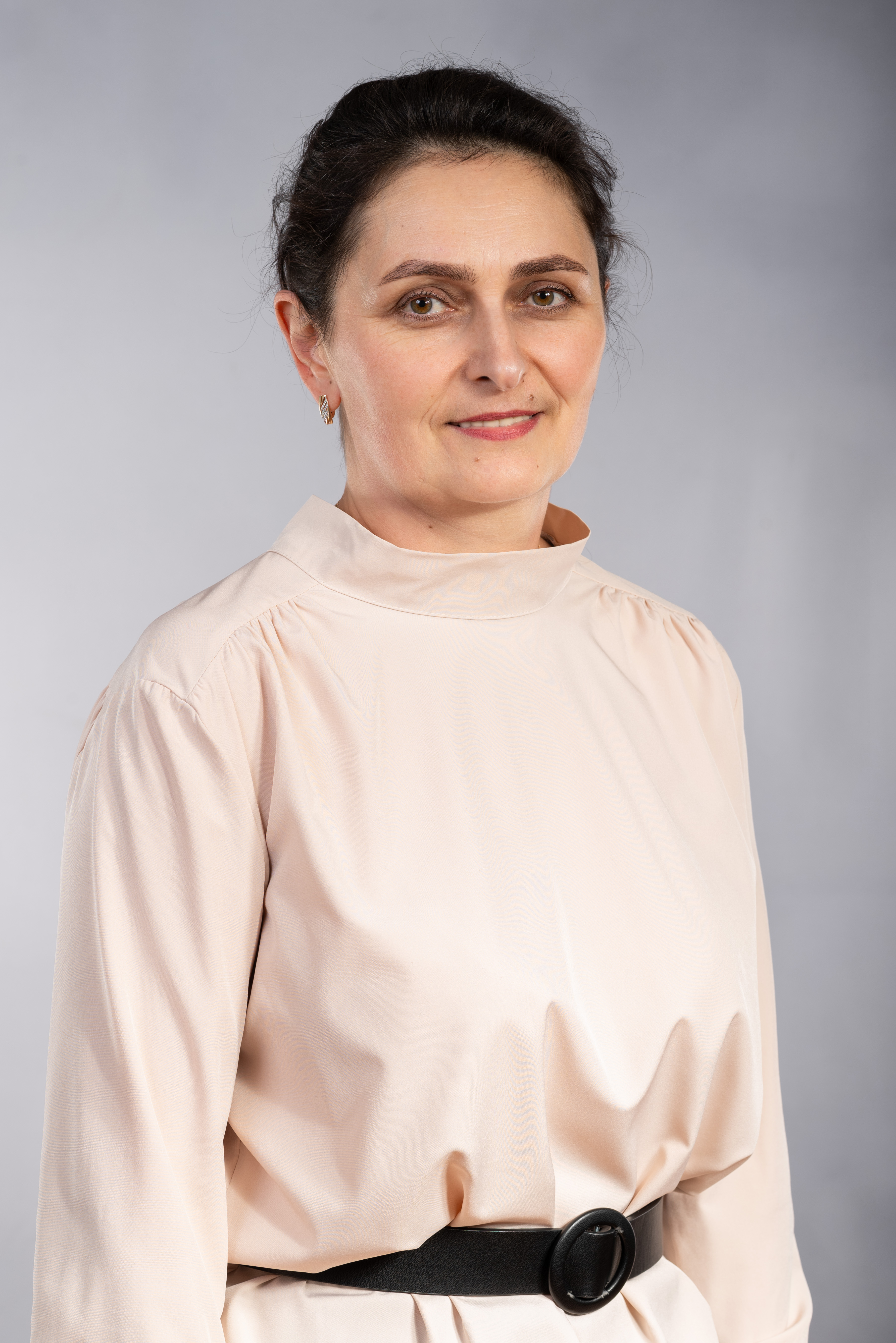 Безносова Елона Лазаревна.